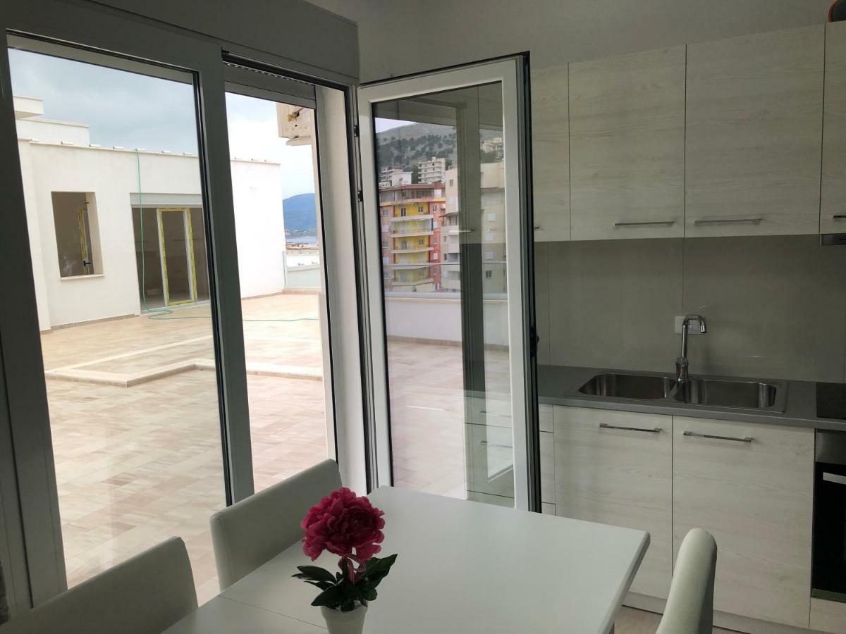 Luxury Sea View Apartaments Sarandë Exterior foto